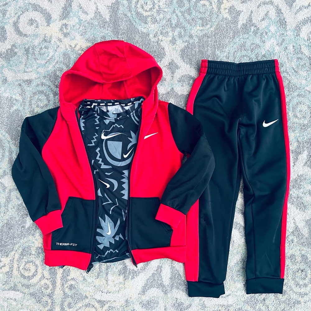 Nike Red and Black Sweatpants for Active Comfort (S 6-7)